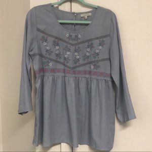 Grey long sleeve peplum with embroidery
